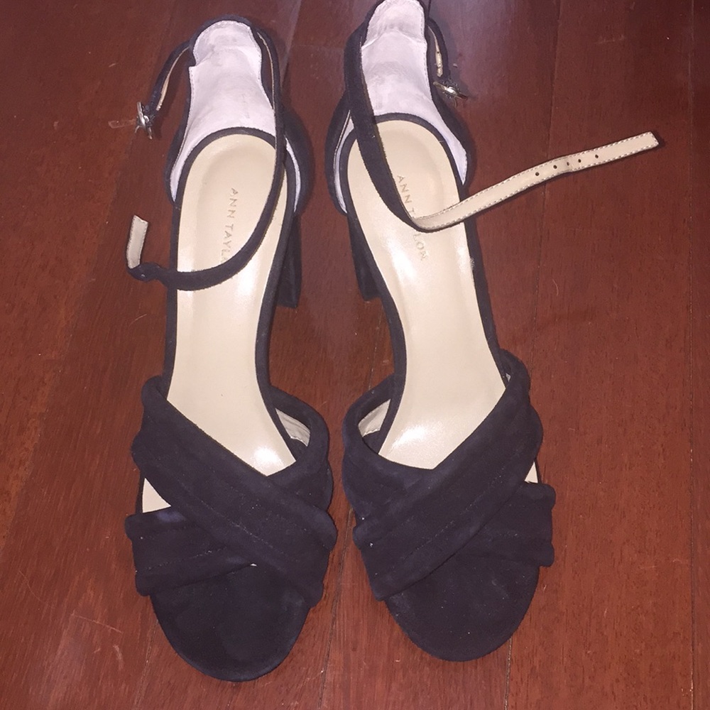 Ann Taylor heels
